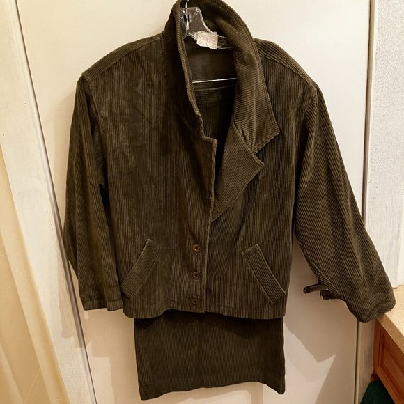 Vintage Glensport size 5 green matching jacket, skirt, pants - Picture 1 of 16